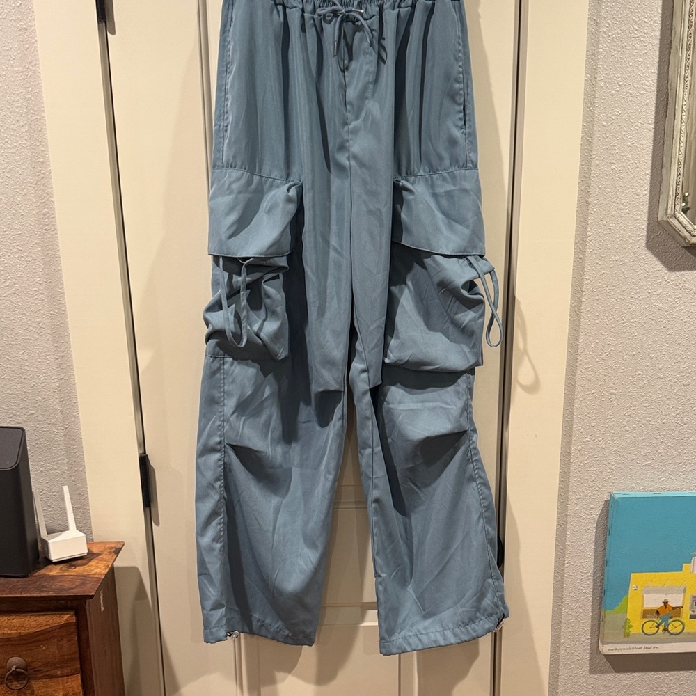 Women’s track pant light blue